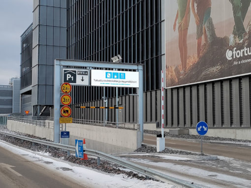 Ulkonäytöt – Finavia pysäköintihallit